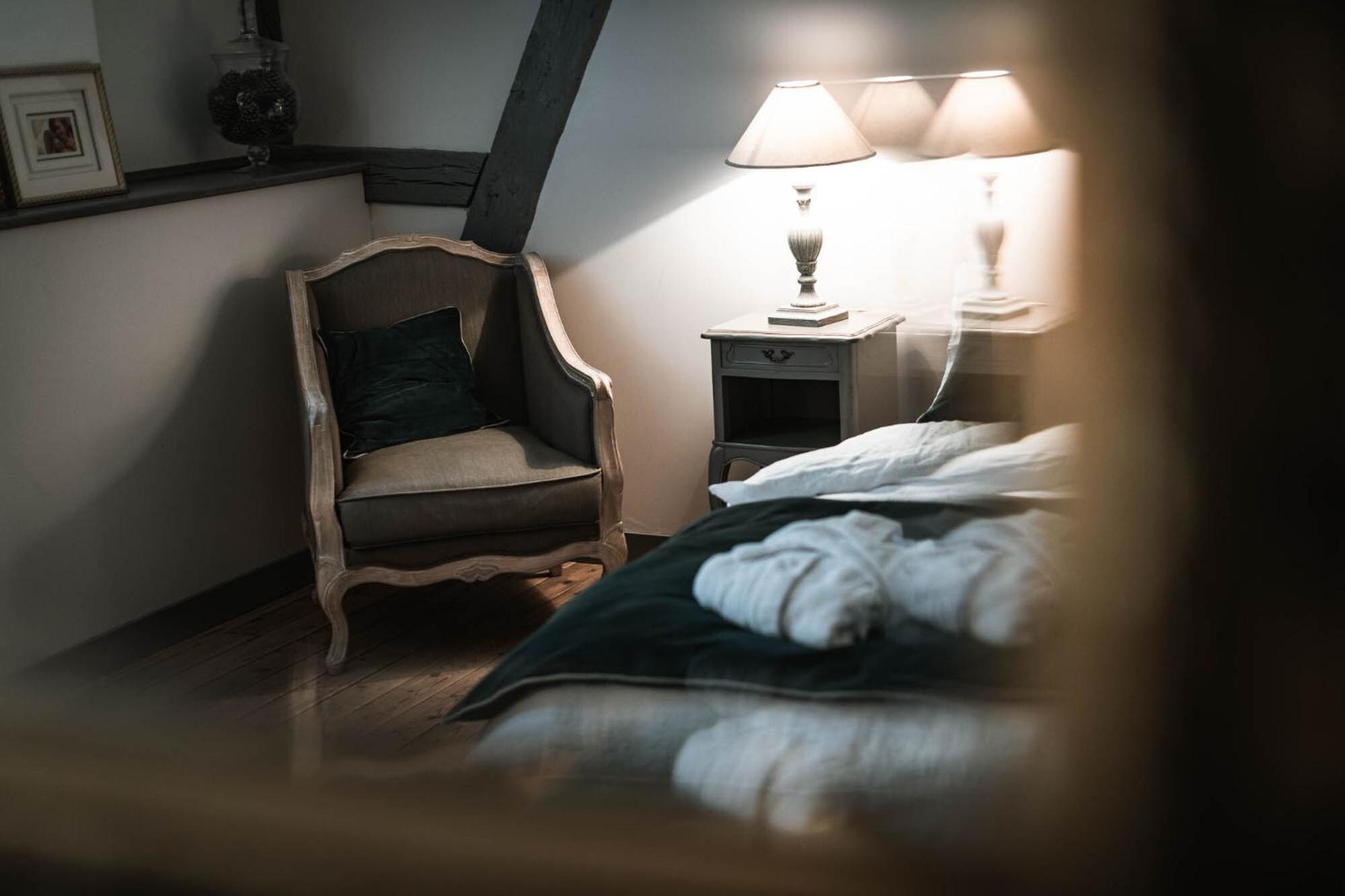 Clos Saint Sulpice Fosse  Rum bild